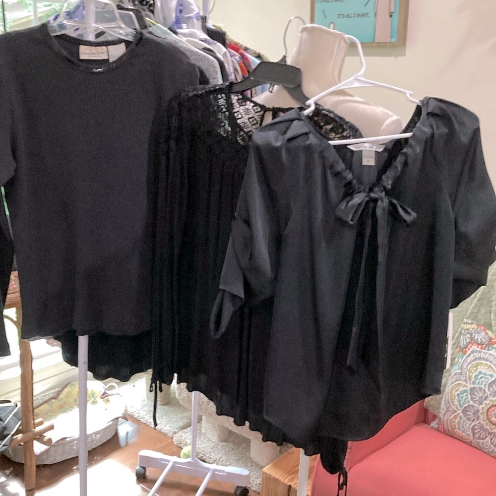 Black Medium Bundle - image 1